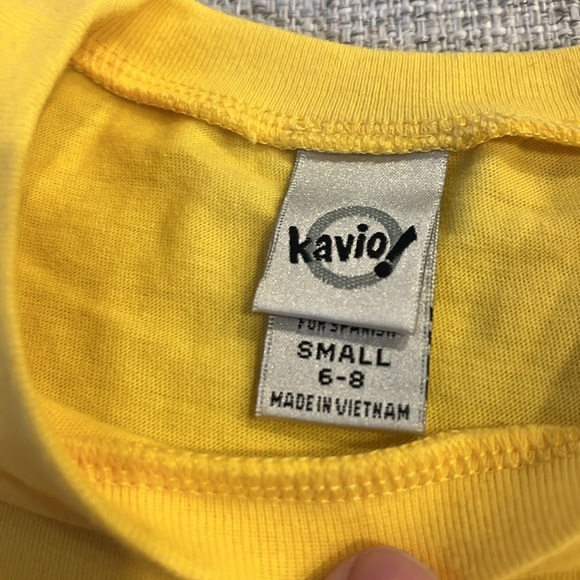Sterling six brand from Toronto - yellow tshirt NWOT - Picture 2 of 2